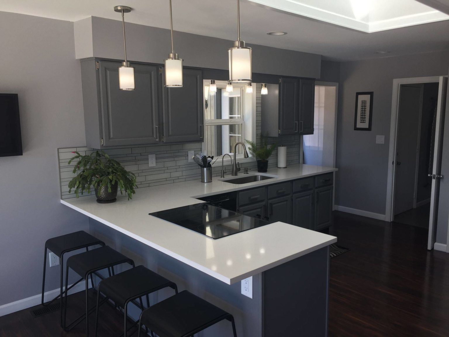 Discount Quartz Countertops Easy Care Kitchen & Bath Tops